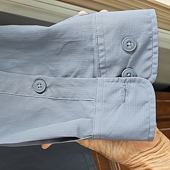 Duluth mens NFZ long sleeve shirt. 2 front pockets. Size 2XL. Blue gray - Picture 4 of 13